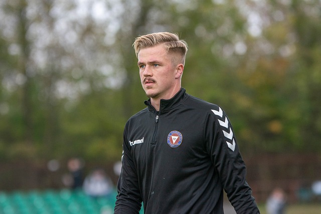 他在过去的 他在过去的